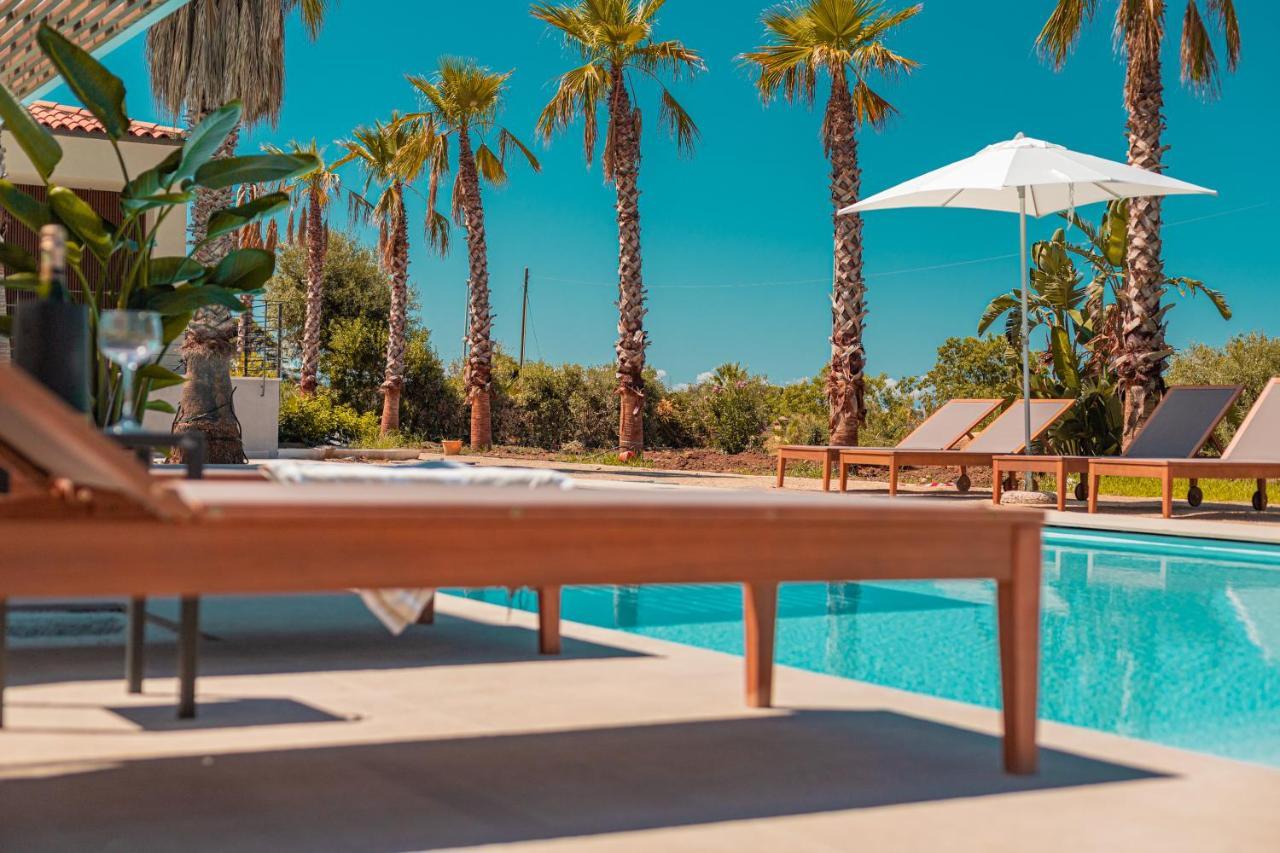 Insulae Resort Чефалу Экстерьер фото